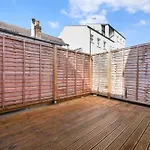Bright Cosy Greenwich - 3 Bedroom Apartment 5 Beds - Free Parking