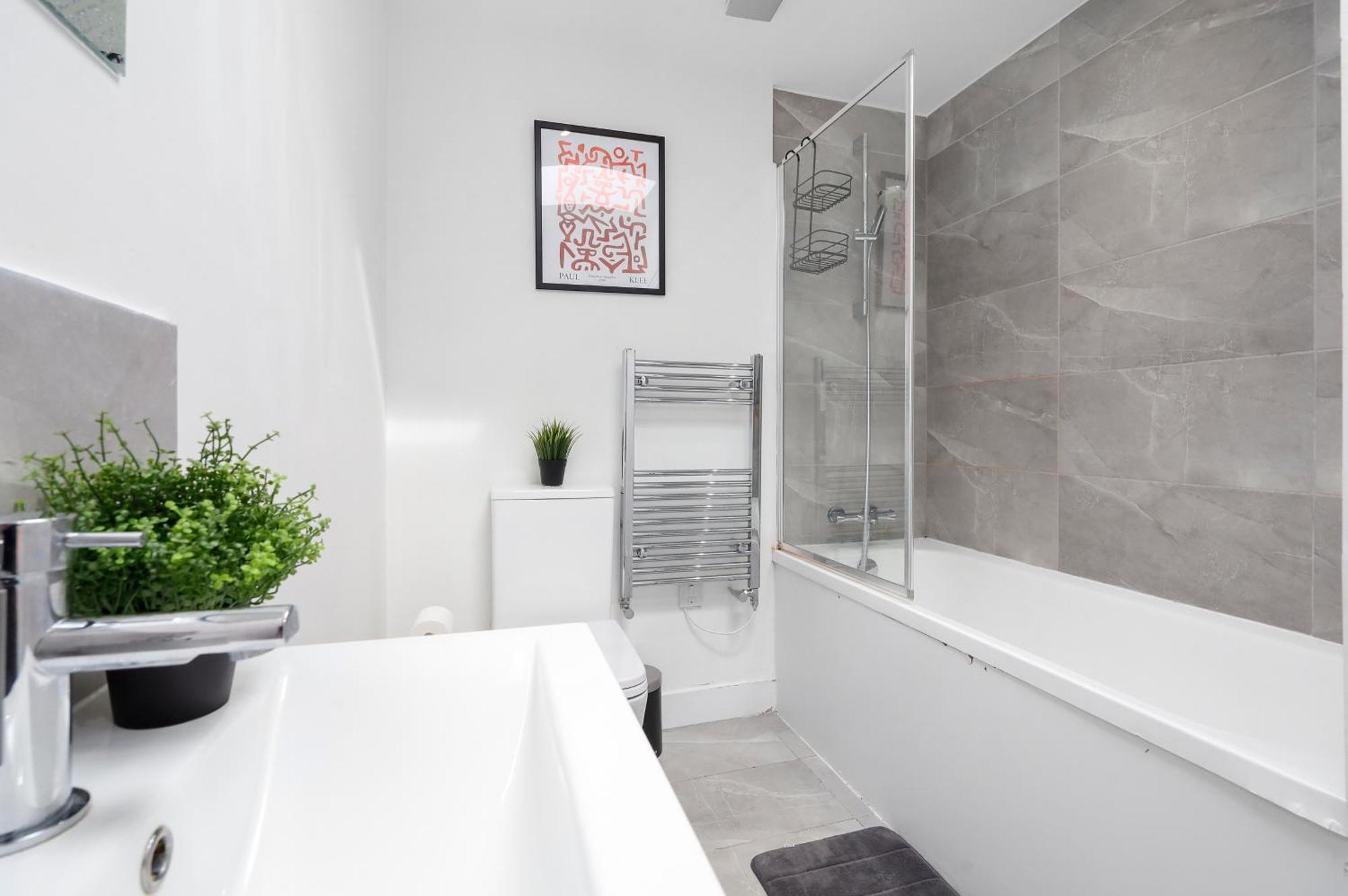 Bright Cosy Greenwich - 3 Bedroom 5 Beds - Free Parking Londra